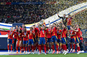 末節更是憑 末節更是憑